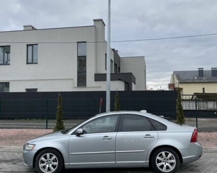 Сірий Вольво S40, об'ємом двигуна 2 л та пробігом 215 тис. км за 7300 $, фото 4 на Automoto.ua