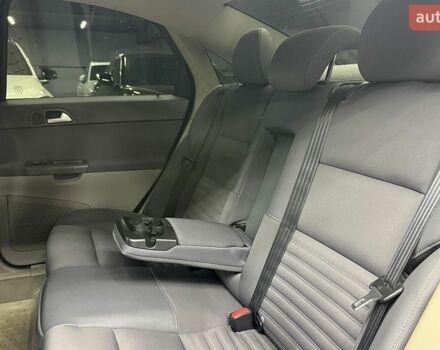 Сірий Вольво S40, об'ємом двигуна 1.56 л та пробігом 219 тис. км за 7300 $, фото 25 на Automoto.ua