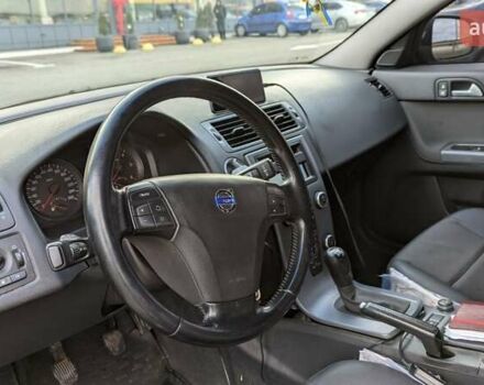 Серый Вольво С40, объемом двигателя 1.6 л и пробегом 295 тыс. км за 6950 $, фото 7 на Automoto.ua