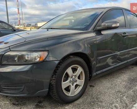 Серый Вольво С40, объемом двигателя 1.6 л и пробегом 295 тыс. км за 6950 $, фото 10 на Automoto.ua