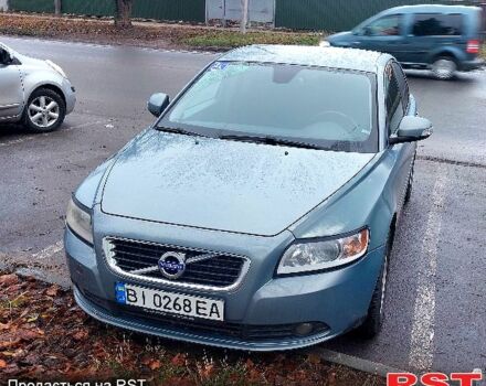 Вольво С40 2010 в Полтаве на Automoto.ua Серый Вольво С40, объемом двигателя 2 л и пробегом 115 тыс. км за 6500 $, фото 1 на Automoto.ua