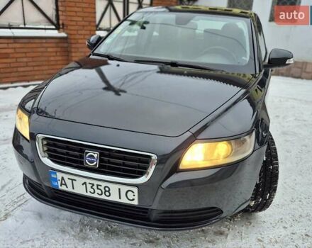 Серый Вольво С40, объемом двигателя 1.6 л и пробегом 246 тыс. км за 7250 $, фото 32 на Automoto.ua