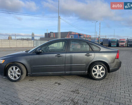 Серый Вольво С40, объемом двигателя 1.56 л и пробегом 230 тыс. км за 7200 $, фото 6 на Automoto.ua