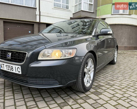 Сірий Вольво S40, об'ємом двигуна 1.6 л та пробігом 244 тис. км за 6999 $, фото 2 на Automoto.ua