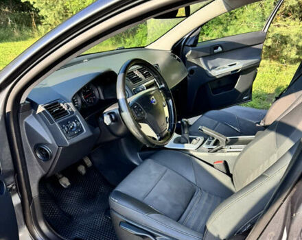 Сірий Вольво S40, об'ємом двигуна 1.56 л та пробігом 300 тис. км за 7800 $, фото 7 на Automoto.ua