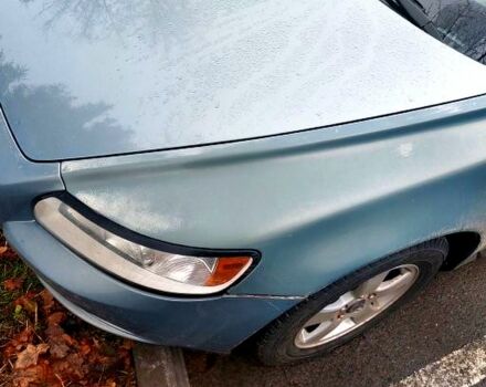 Вольво С40 2010 в Полтаве на Automoto.ua Серый Вольво С40, объемом двигателя 2 л и пробегом 115 тыс. км за 6500 $, фото 4 на Automoto.ua