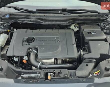 Серый Вольво С40, объемом двигателя 1.6 л и пробегом 246 тыс. км за 7250 $, фото 36 на Automoto.ua