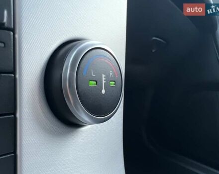 Сірий Вольво S40, об'ємом двигуна 1.6 л та пробігом 203 тис. км за 8950 $, фото 136 на Automoto.ua