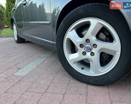 Сірий Вольво S40, об'ємом двигуна 1.6 л та пробігом 203 тис. км за 8950 $, фото 13 на Automoto.ua