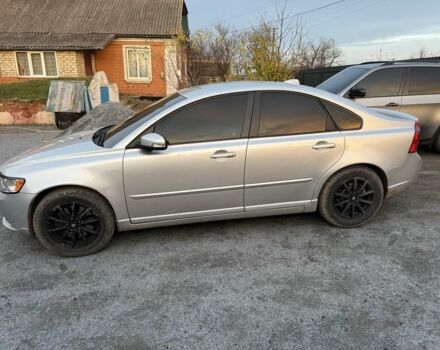 Серый Вольво С40, объемом двигателя 2 л и пробегом 290 тыс. км за 7200 $, фото 6 на Automoto.ua