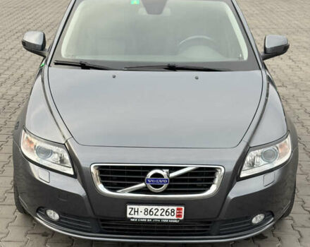 Серый Вольво С40, объемом двигателя 1.6 л и пробегом 227 тыс. км за 9699 $, фото 10 на Automoto.ua