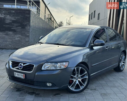 Серый Вольво С40, объемом двигателя 1.6 л и пробегом 227 тыс. км за 9699 $, фото 8 на Automoto.ua