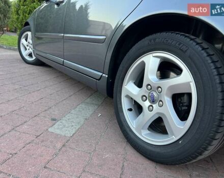 Сірий Вольво S40, об'ємом двигуна 1.6 л та пробігом 203 тис. км за 8950 $, фото 32 на Automoto.ua