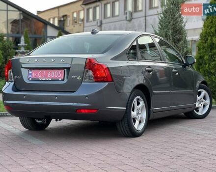 Сірий Вольво S40, об'ємом двигуна 1.6 л та пробігом 203 тис. км за 8950 $, фото 27 на Automoto.ua