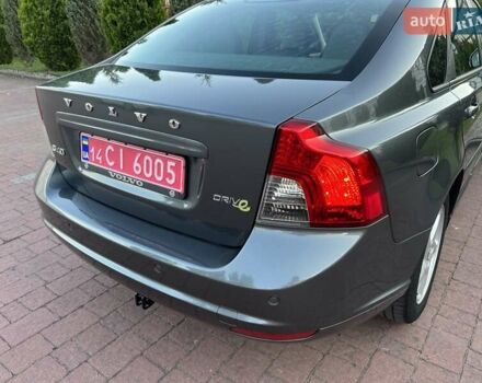 Сірий Вольво S40, об'ємом двигуна 1.6 л та пробігом 203 тис. км за 8950 $, фото 61 на Automoto.ua