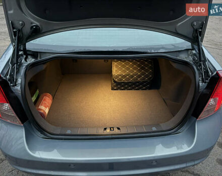 Сірий Вольво S40, об'ємом двигуна 1.6 л та пробігом 261 тис. км за 7999 $, фото 31 на Automoto.ua