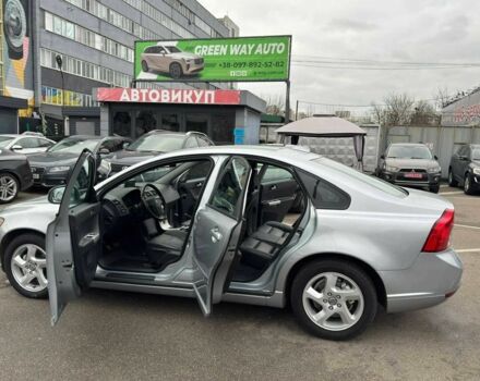 Сірий Вольво S40, об'ємом двигуна 1.6 л та пробігом 245 тис. км за 10200 $, фото 11 на Automoto.ua