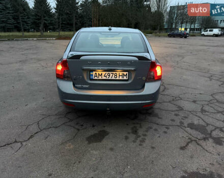 Сірий Вольво S40, об'ємом двигуна 1.6 л та пробігом 261 тис. км за 7999 $, фото 5 на Automoto.ua