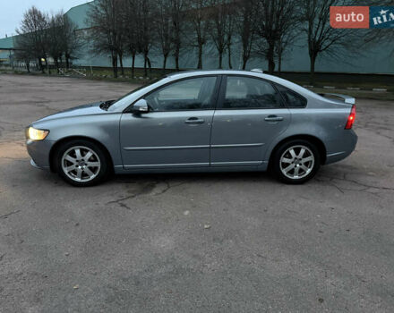Сірий Вольво S40, об'ємом двигуна 1.6 л та пробігом 261 тис. км за 7999 $, фото 7 на Automoto.ua