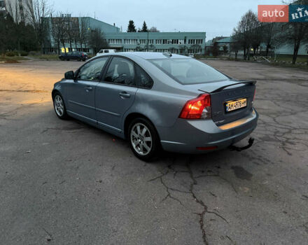 Сірий Вольво S40, об'ємом двигуна 1.6 л та пробігом 261 тис. км за 7999 $, фото 4 на Automoto.ua