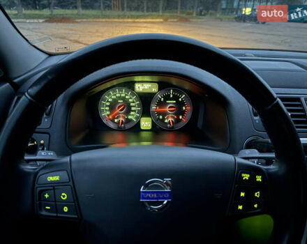 Сірий Вольво S40, об'ємом двигуна 1.6 л та пробігом 261 тис. км за 7999 $, фото 17 на Automoto.ua