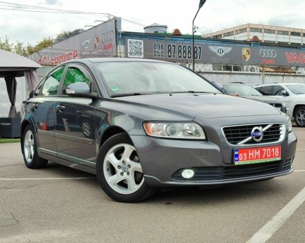 Сірий Вольво S40, об'ємом двигуна 1.6 л та пробігом 208 тис. км за 9899 $, фото 2 на Automoto.ua