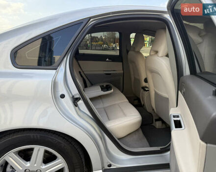 Серый Вольво С40, объемом двигателя 1.56 л и пробегом 251 тыс. км за 7999 $, фото 28 на Automoto.ua