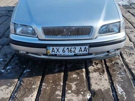 Вольво S40 2000 у Люботине на Automoto.ua Сірий Вольво S40, об'ємом двигуна 1.8 л та пробігом 296 тис. км за 3000 $, фото 1 на Automoto.ua