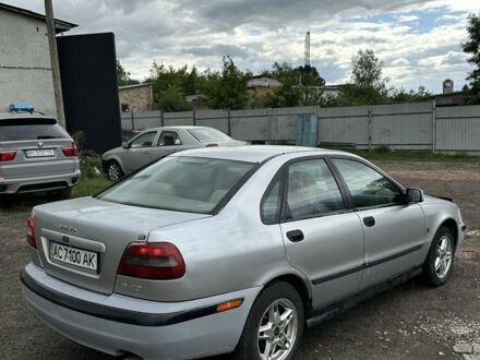Сірий Вольво S40, об'ємом двигуна 1.8 л та пробігом 358 тис. км за 1200 $, фото 1 на Automoto.ua