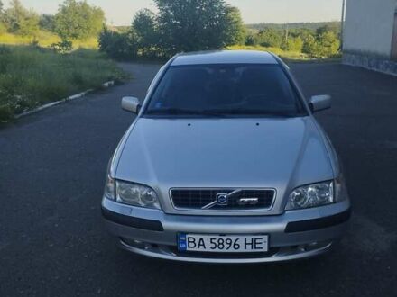 Вольво С40 2002 в Чечельнике на Automoto.ua Серый Вольво С40, объемом двигателя 1.6 л и пробегом 198 тыс. км за 3100 $, фото 1 на Automoto.ua