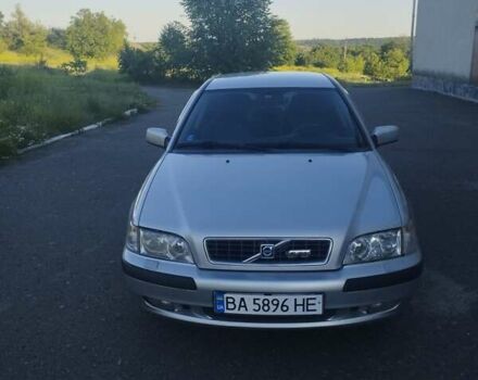 Сірий Вольво S40, об'ємом двигуна 1.6 л та пробігом 198 тис. км за 3100 $, фото 1 на Automoto.ua