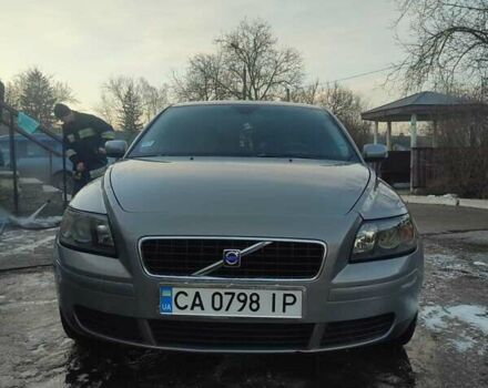 Сірий Вольво S40, об'ємом двигуна 2.4 л та пробігом 386 тис. км за 5300 $, фото 1 на Automoto.ua