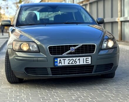Сірий Вольво S40, об'ємом двигуна 2 л та пробігом 315 тис. км за 4800 $, фото 1 на Automoto.ua
