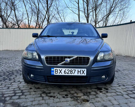 Сірий Вольво S40, об'ємом двигуна 1.56 л та пробігом 296 тис. км за 5000 $, фото 1 на Automoto.ua