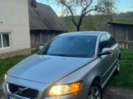 Сірий Вольво S40, об'ємом двигуна 1.6 л та пробігом 365 тис. км за 6500 $, фото 1 на Automoto.ua