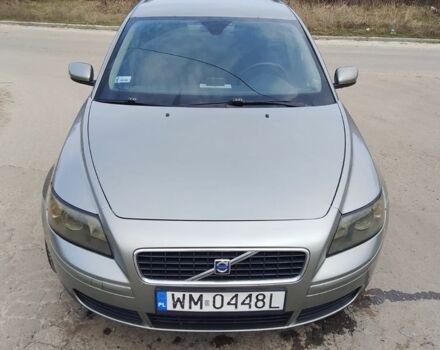 Сірий Вольво S40, об'ємом двигуна 2 л та пробігом 200 тис. км за 2821 $, фото 1 на Automoto.ua