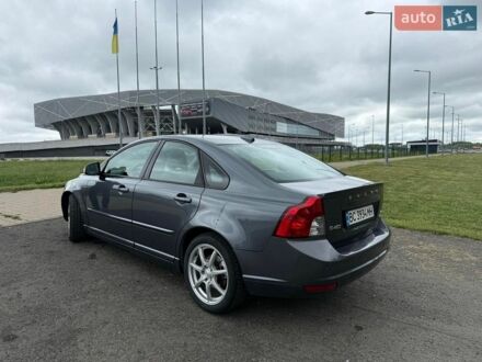 Сірий Вольво S40, об'ємом двигуна 1.56 л та пробігом 290 тис. км за 7500 $, фото 1 на Automoto.ua