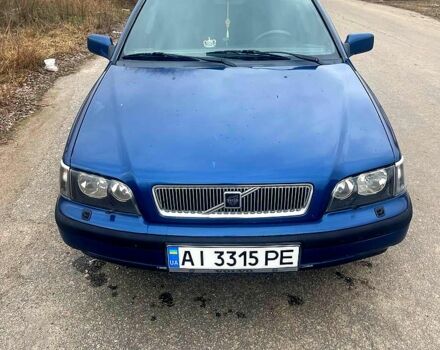 Синий Вольво С40, объемом двигателя 1.9 л и пробегом 480 тыс. км за 2700 $, фото 5 на Automoto.ua