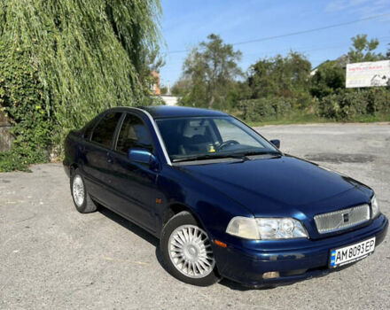 Синий Вольво С40, объемом двигателя 1.8 л и пробегом 314 тыс. км за 3150 $, фото 2 на Automoto.ua