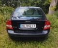 Вольво С40 2005 в Николаеве на Automoto.ua Синий Вольво С40, объемом двигателя 1.7 л и пробегом 154 тыс. км за 5000 $, фото 4 на Automoto.ua
