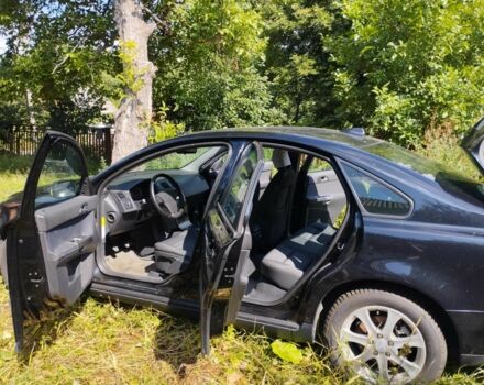 Вольво С40 2005 в Николаеве на Automoto.ua Синий Вольво С40, объемом двигателя 1.7 л и пробегом 154 тыс. км за 5000 $, фото 3 на Automoto.ua