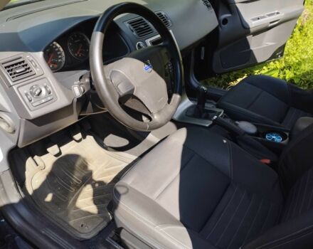 Вольво С40 2005 в Николаеве на Automoto.ua Синий Вольво С40, объемом двигателя 1.7 л и пробегом 154 тыс. км за 5000 $, фото 10 на Automoto.ua