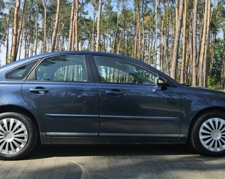 Синий Вольво С40, объемом двигателя 2 л и пробегом 250 тыс. км за 2457 $, фото 5 на Automoto.ua