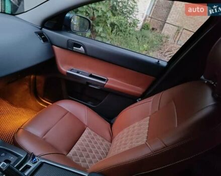 Синій Вольво S40, об'ємом двигуна 2.4 л та пробігом 177 тис. км за 8100 $, фото 4 на Automoto.ua