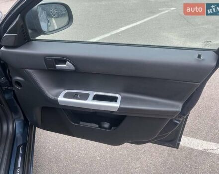 Синий Вольво С40, объемом двигателя 1.6 л и пробегом 137 тыс. км за 10350 $, фото 23 на Automoto.ua