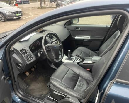 Синий Вольво С40, объемом двигателя 1.6 л и пробегом 138 тыс. км за 10350 $, фото 19 на Automoto.ua