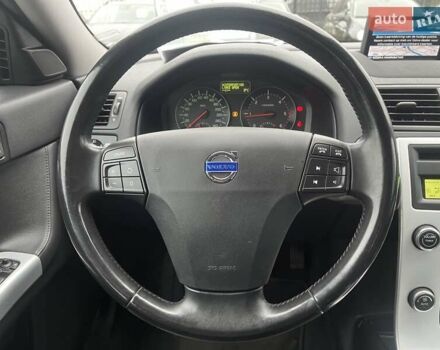 Синий Вольво С40, объемом двигателя 1.6 л и пробегом 137 тыс. км за 10350 $, фото 28 на Automoto.ua