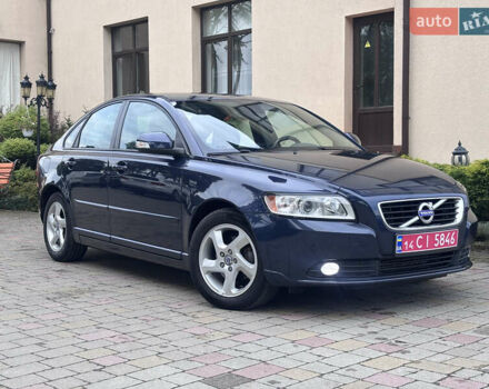 Синий Вольво С40, объемом двигателя 1.6 л и пробегом 228 тыс. км за 9250 $, фото 29 на Automoto.ua