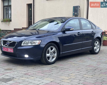 Синий Вольво С40, объемом двигателя 1.6 л и пробегом 228 тыс. км за 9250 $, фото 27 на Automoto.ua