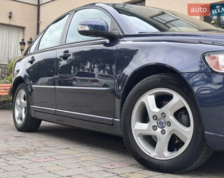 Синий Вольво С40, объемом двигателя 1.6 л и пробегом 228 тыс. км за 9250 $, фото 42 на Automoto.ua